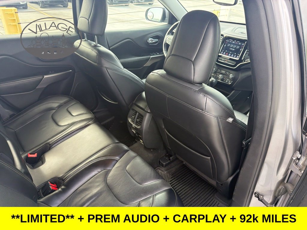 Used 2019 Jeep Cherokee Limited AWD/4WD image 28