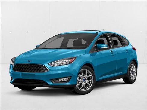 Used 2015 Ford Focus SE w/ Equipment Group 201A image 1