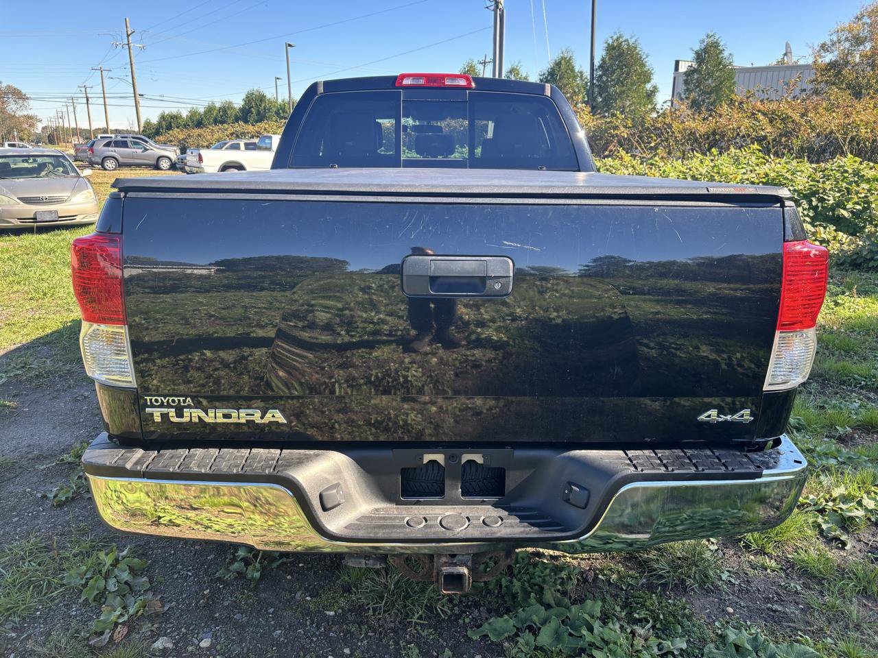 Used 2011 Toyota Tundra 4x4 Double Cab w/ Tow Pkg image 6