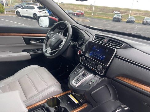 Used 2022 Honda CR-V Touring image 9