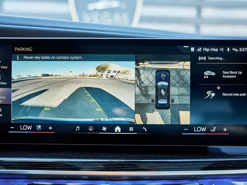 Used 2025 BMW 760i xDrive 760i xDrive w/ Executive Package image 75