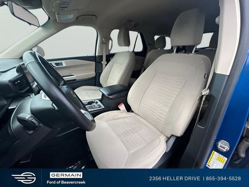 Used 2021 Ford Explorer XLT AWD/4WD image 11