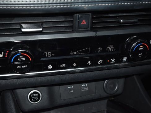 Certified 2023 Nissan Rogue SV w/ SV Premium B Package image 11