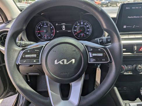 Certified 2024 Kia Forte LXS FWD image 27