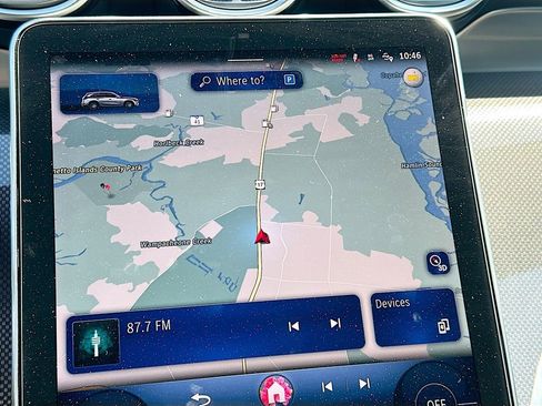 Used 2025 Mercedes-Benz GLC 300 image 13