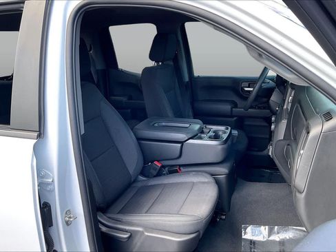 Used 2024 Chevrolet Silverado 1500 Custom RWD image 8
