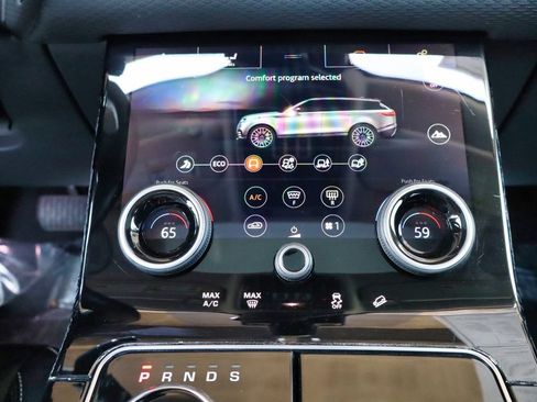 Used 2020 Land Rover Range Rover Velar S AWD/4WD image 35