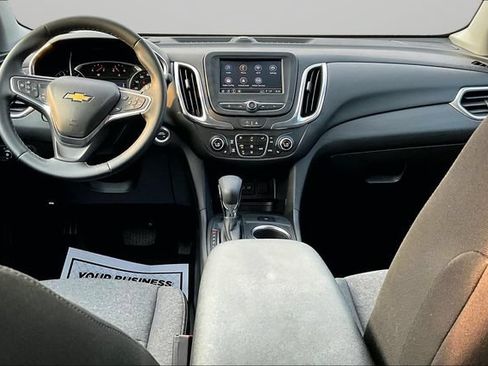 Used 2024 Chevrolet Equinox LT w/ LPO, Floor Liner Package AWD/4WD image 15