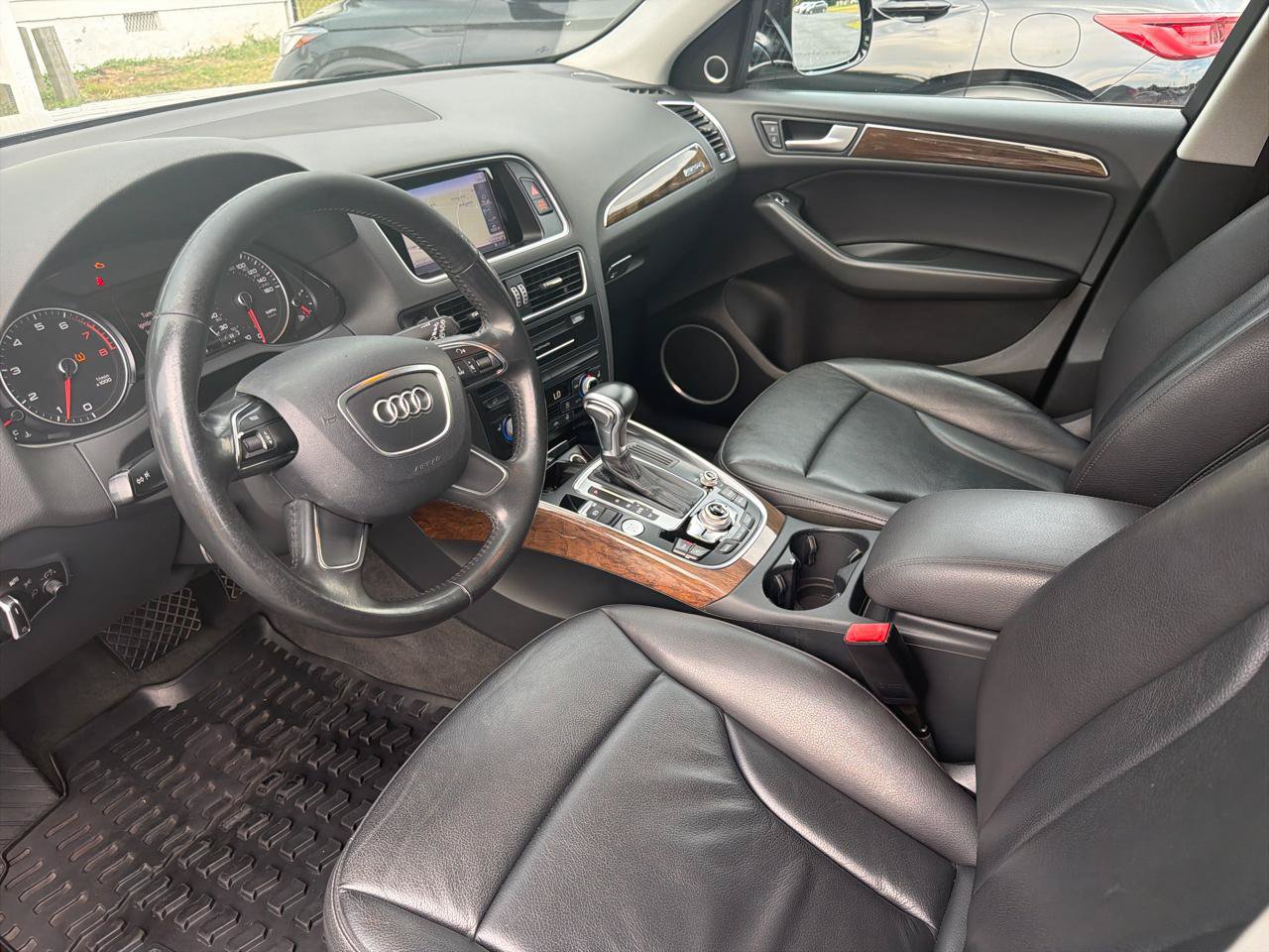 Used 2016 Audi Q5 2.0T Premium Plus AWD/4WD image 9