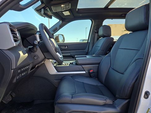 New 2026 Toyota Tundra Platinum image 9