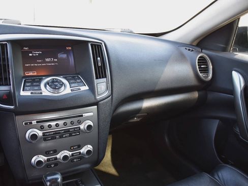 Used 2014 Nissan Maxima 3.5 SV w/ Sport Package FWD image 19