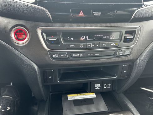 Certified 2023 Honda Passport TrailSport image 19