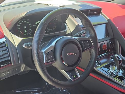 Certified 2022 Jaguar F-TYPE R AWD/4WD image 13