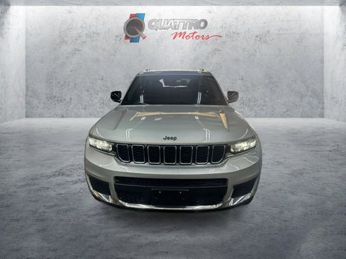Used 2022 Jeep Grand Cherokee L Limited AWD/4WD image 9