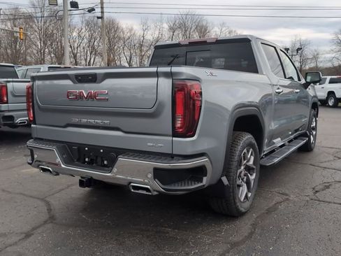 New 2026 GMC Sierra 1500 SLT image 7