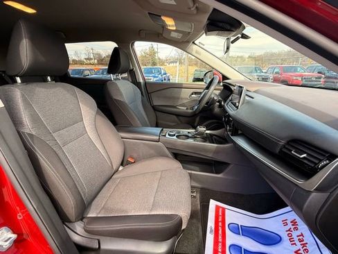 Certified 2023 Nissan Rogue SV image 19