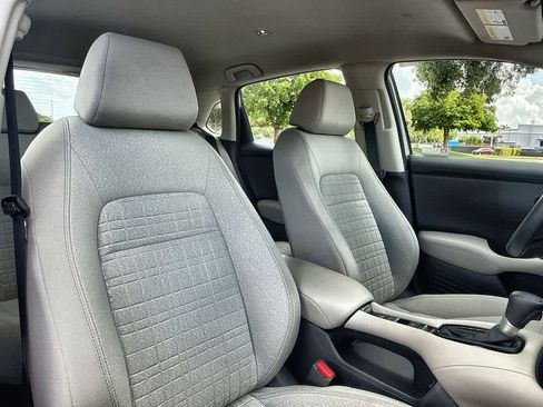 Used 2024 Honda HR-V LX image 27