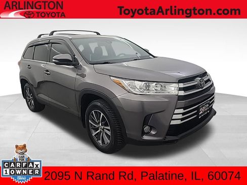 Used 2019 Toyota Highlander XLE image 1