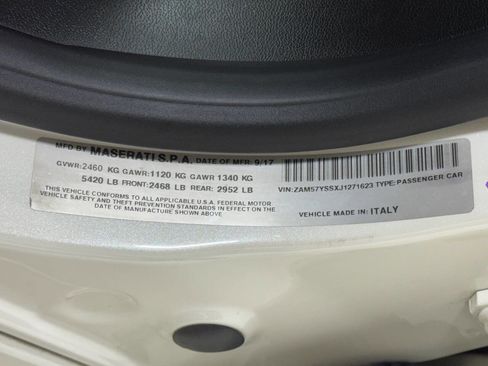 Used 2018 Maserati Ghibli S GranSport image 88