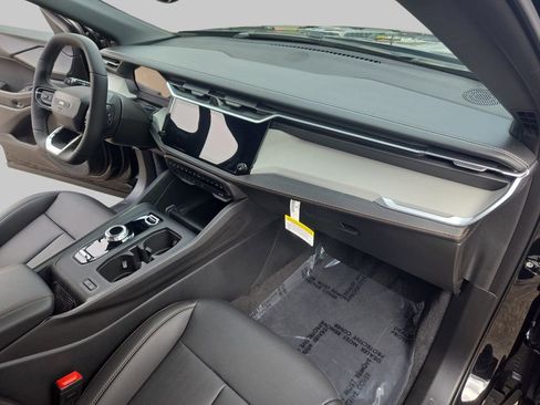 New 2026 Jeep Cherokee Limited image 10