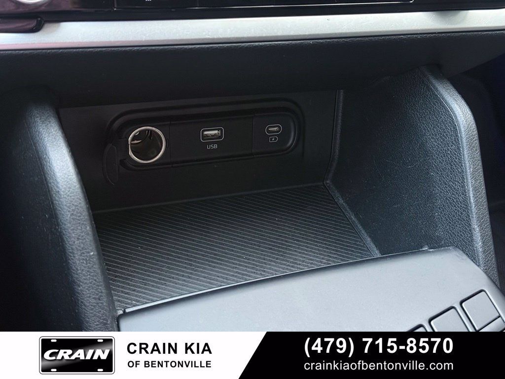 Certified 2024 Kia Sportage LX FWD image 18