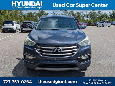 Used 2017 Hyundai Santa Fe Sport FWD image 8