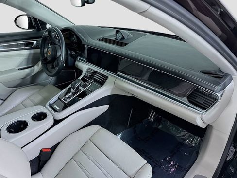 Certified 2023 Porsche Panamera 4S AWD/4WD image 31