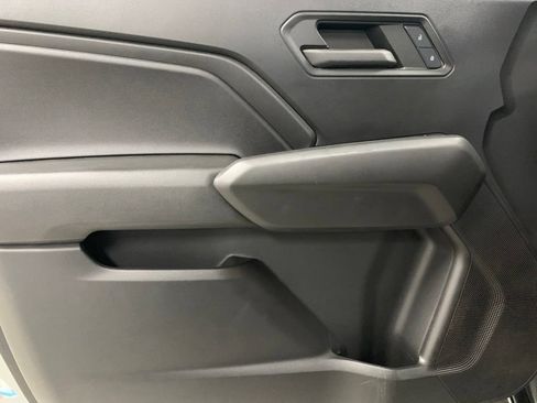 Used 2023 Chevrolet Colorado Trail Boss w/ Technology Package AWD/4WD image 15
