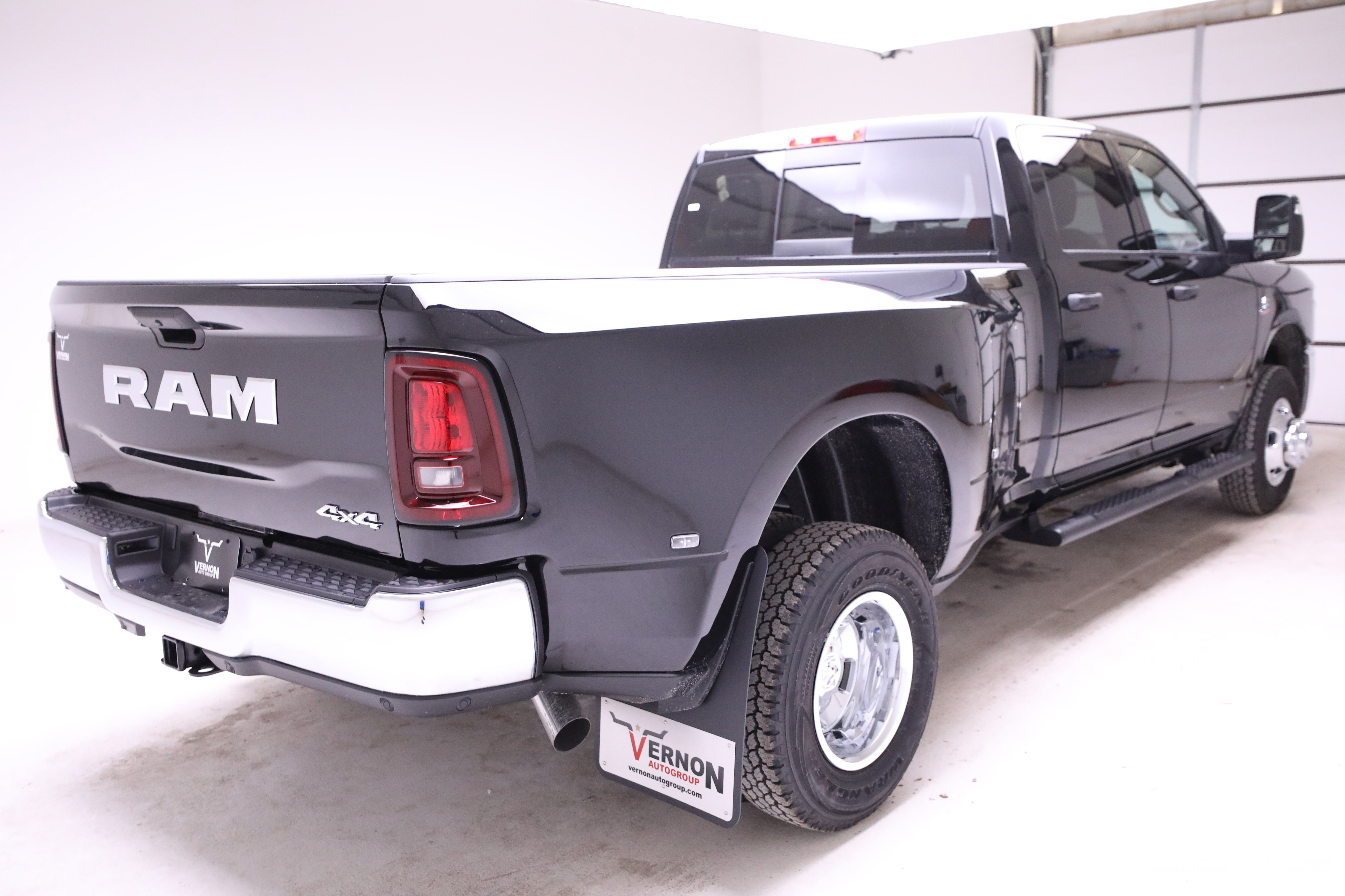 New 2026 RAM 3500 Tradesman AWD/4WD image 5