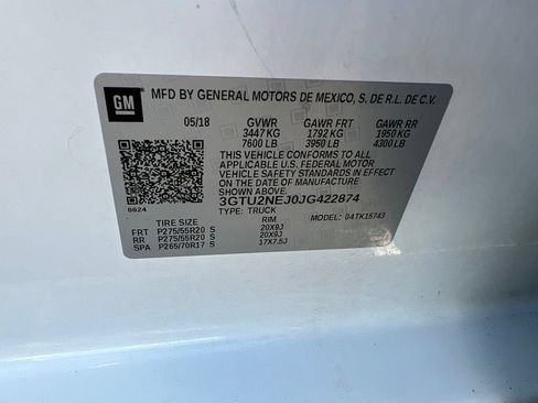 Used 2018 GMC Sierra 1500 SLT AWD/4WD image 31