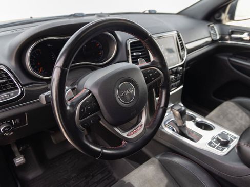 Used 2021 Jeep Grand Cherokee Trailhawk AWD/4WD image 18