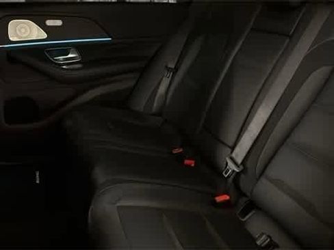 Used 2023 Mercedes-Benz GLE 53 AMG 4MATIC image 31