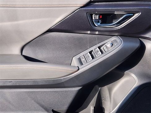 New 2026 Subaru Crosstrek 2.5i Limited w/ Crosstrek Mirror Package image 18