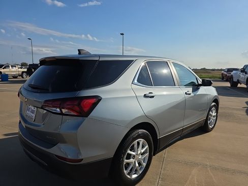 Used 2024 Chevrolet Equinox LT image 7