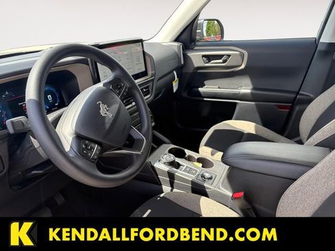 Used 2025 Ford Bronco Sport Big Bend AWD/4WD image 9