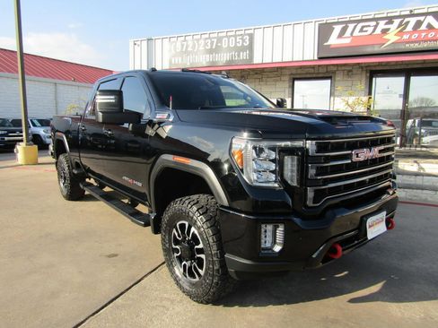 Used 2020 GMC Sierra 2500 AT4 w/ Technology Package image 6