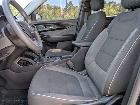 Used 2021 Chevrolet TrailBlazer LS FWD image 15