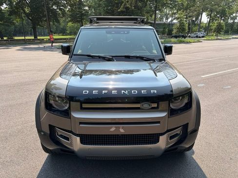 Used 2022 Land Rover Defender 90 X AWD/4WD image 2