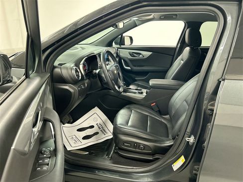 Used 2019 Chevrolet Blazer LT w/ LPO, Floor Liner Package image 9