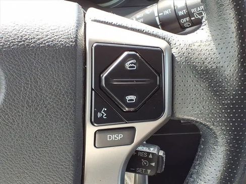 Used 2014 Toyota 4Runner SR5 Premium image 19