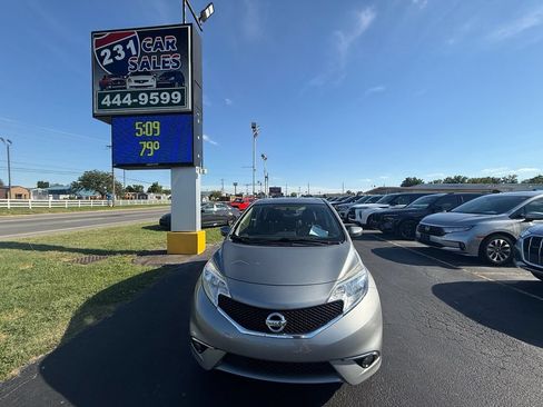 Used 2015 Nissan Versa Note SR w/ Interior Illumination Package FWD image 9