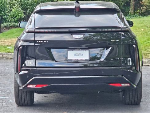 New 2025 Cadillac Lyriq Sport image 4