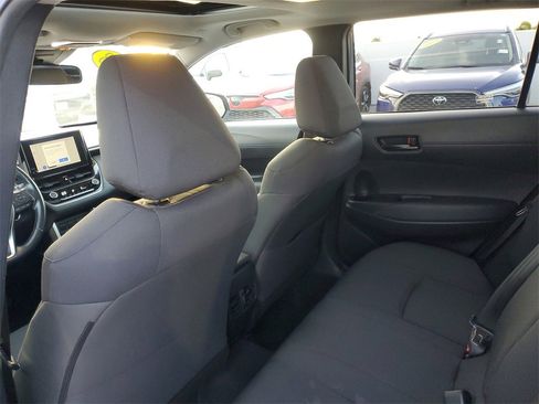 Certified 2023 Toyota Corolla Cross LE image 12