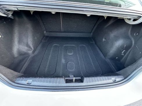 Used 2014 Chevrolet Cruze LT w/ All-Star Edition image 19