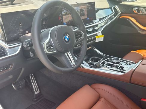 New 2026 BMW X7 M60i image 34