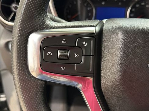 Used 2025 Chevrolet Blazer LT AWD/4WD image 18