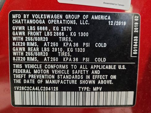 Used 2020 Volkswagen Atlas Cross Sport SE w/ Panoramic Sunroof Package AWD/4WD image 33