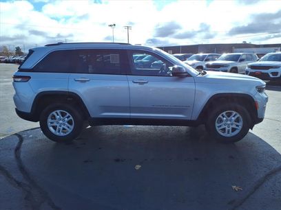 Used 2024 Jeep Grand Cherokee Laredo