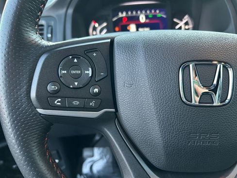 Used 2023 Honda Passport TrailSport image 17