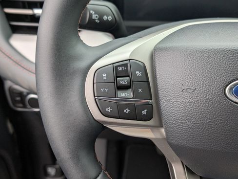 New 2026 Ford Explorer Active image 19